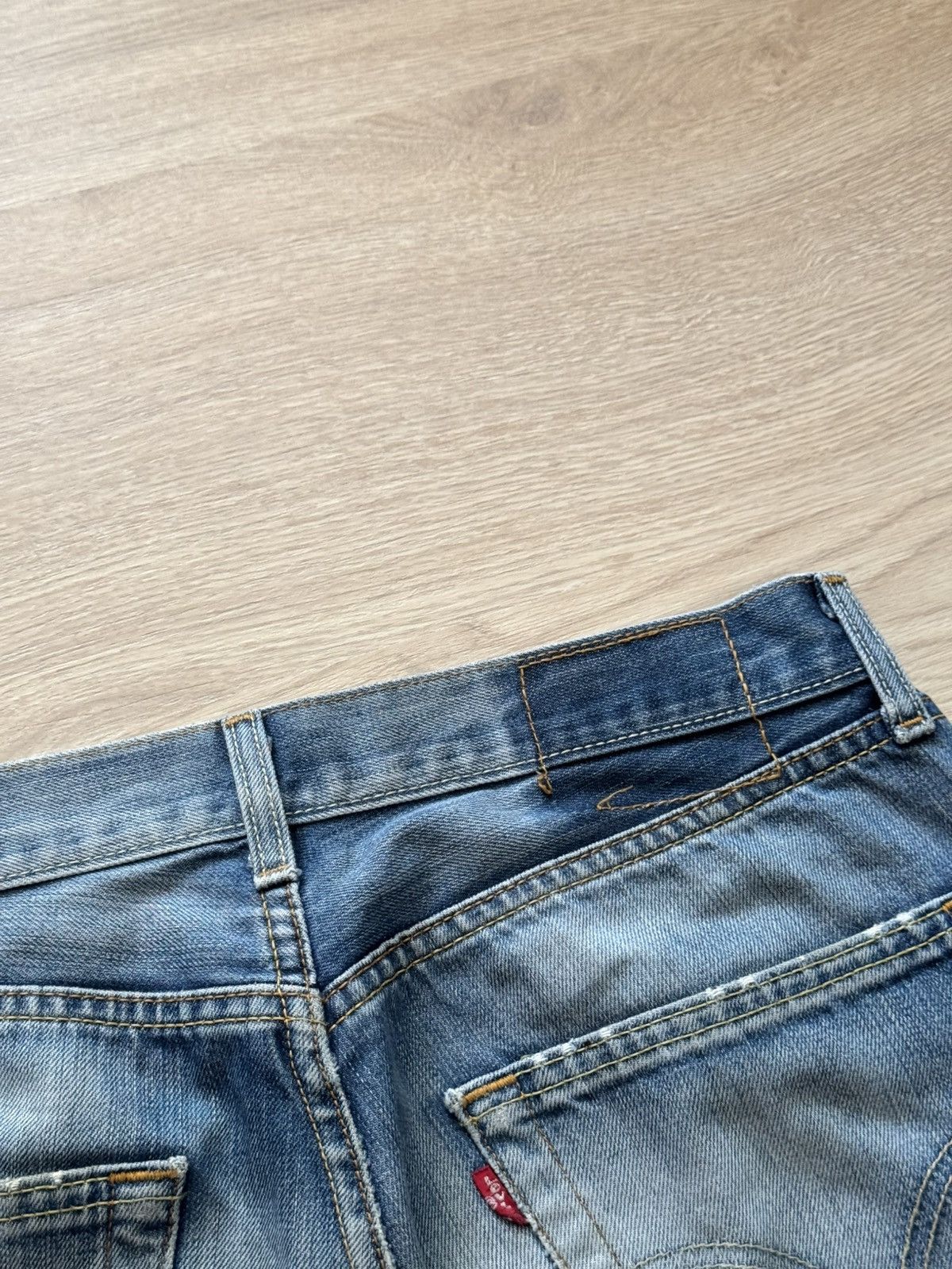 Levi's Vintage Levi’s 501 Distressed Blue Denim Jeans Size US 33 - 7 Thumbnail
