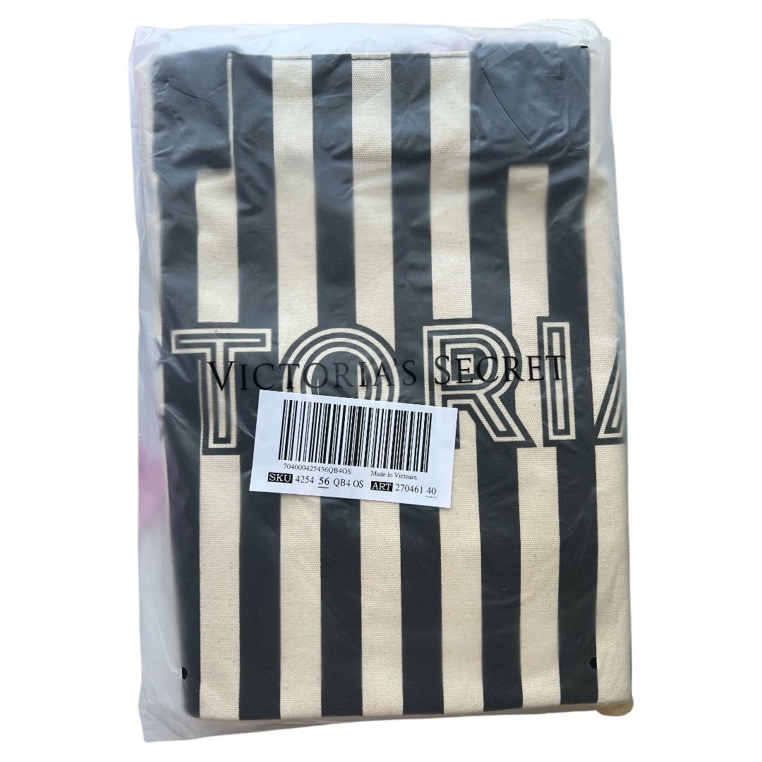 Victoria's Secret Victoria's Secret Graphic Stripe Tote & Wristlet Pouch Set Size ONE SIZE - 5 Thumbnail