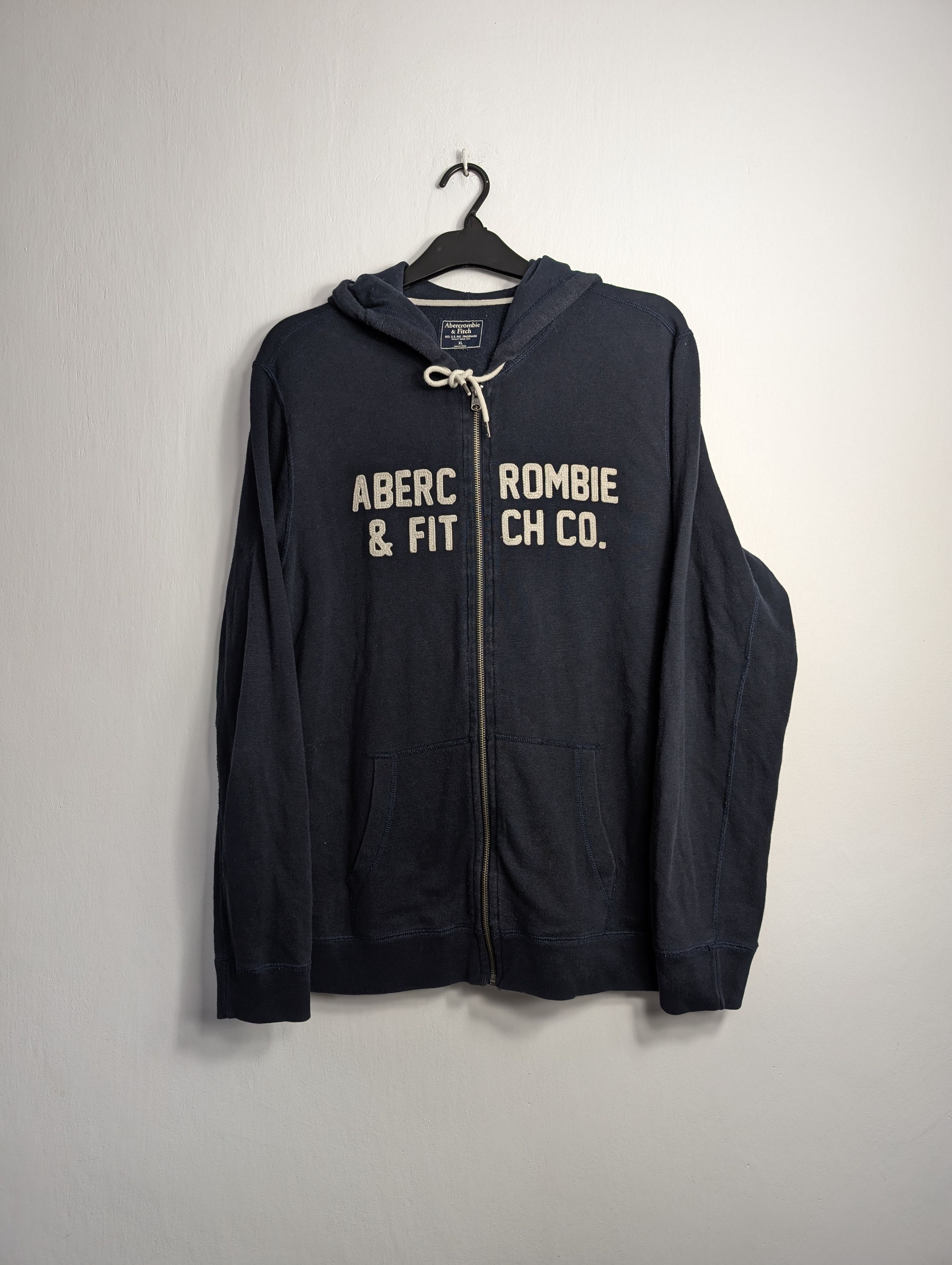 Abercrombie & Fitch Abercrombie & Fitch Zip-up Hoodie Sweatshirt Size US XL / EU 56 / 4 - 1 Thumbnail