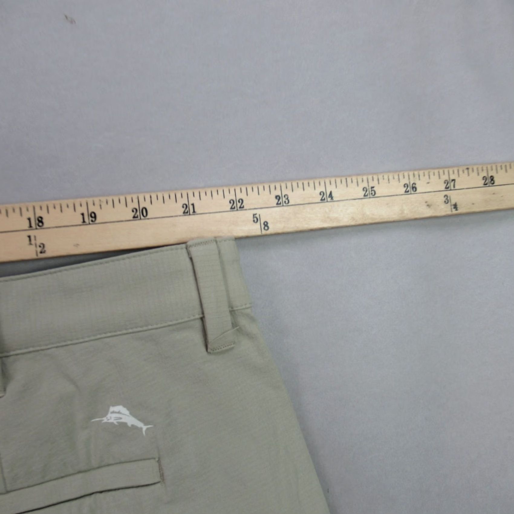 Tommy Bahama Tommy Bahama Shorts Mens 44 Pocket Lightweight Outdoors Chino Beige Size US 44 / EU 60 - 7 Thumbnail