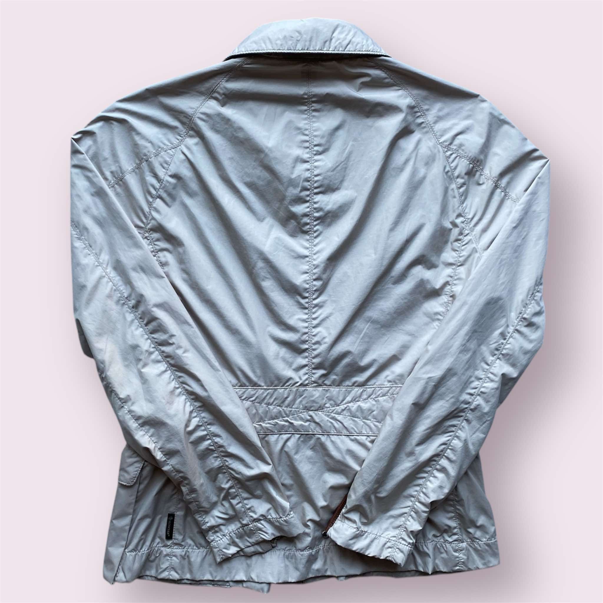 Moncler × Vintage Vintage Women Moncler Lightweight Jacket Belted Zip Lampo Size M / US 6-8 / IT 42-44 - 2 Thumbnail