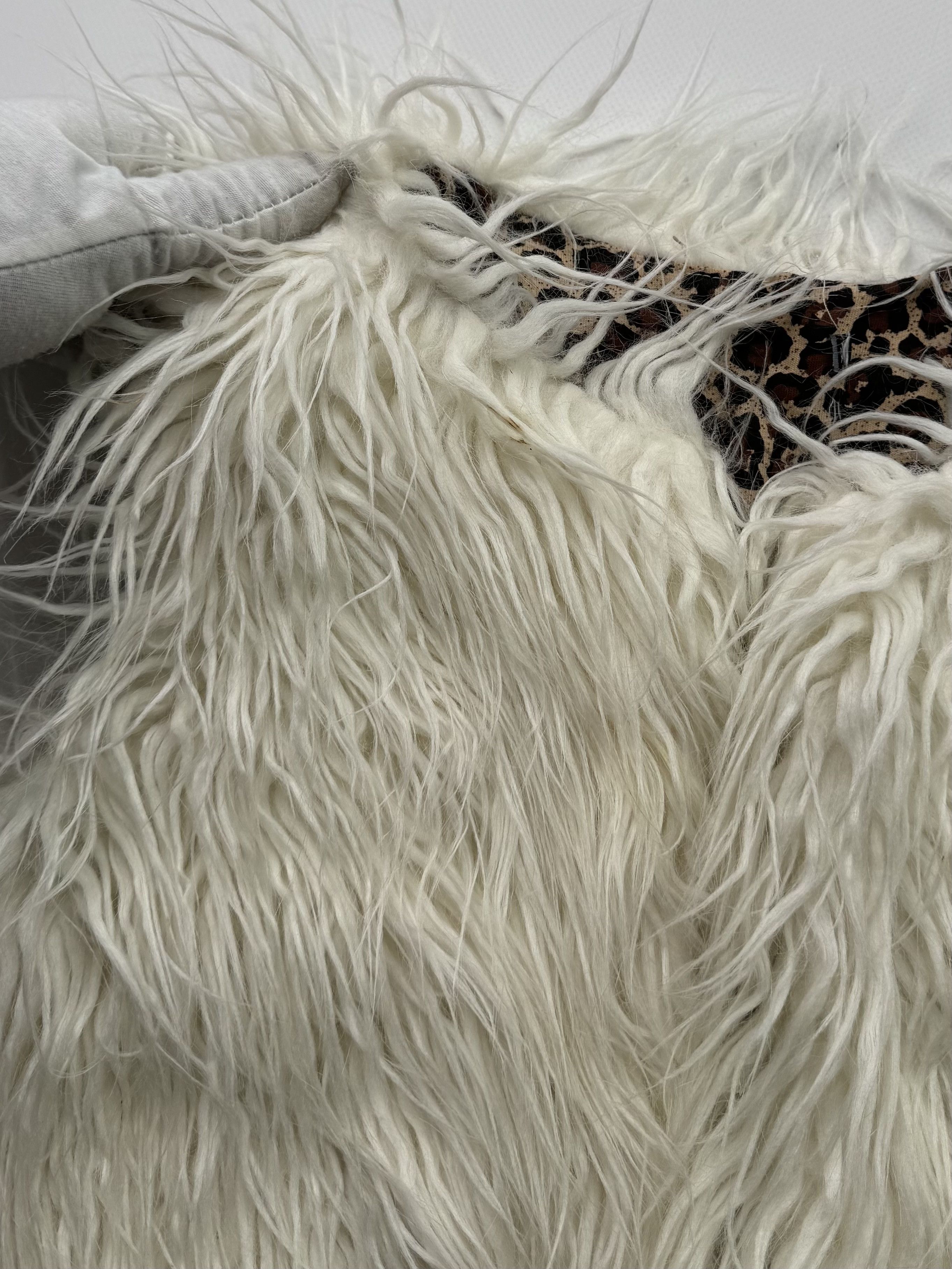 Japanese Brand Vintage Faux Fur Vest B778(V254)E2 Size XS / US 0-2 / IT 36-38 - 3 Thumbnail