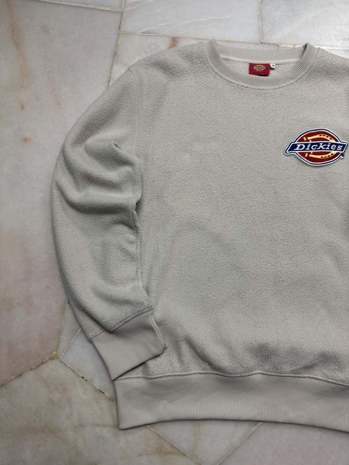 Dickies VINTAGE Y2K DICKIES SHERPA SWEATSHIRT PATCHER CREAM Size US M / EU 48-50 / 2 - 4 Thumbnail