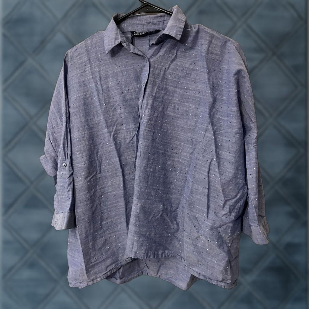 Zara Zara Basic Z1975 Denim Shirt Womens XS Blue Long Sleeve Button Front Relaxed Size XS / US 0-2 / IT 36-38 - 1 Thumbnail