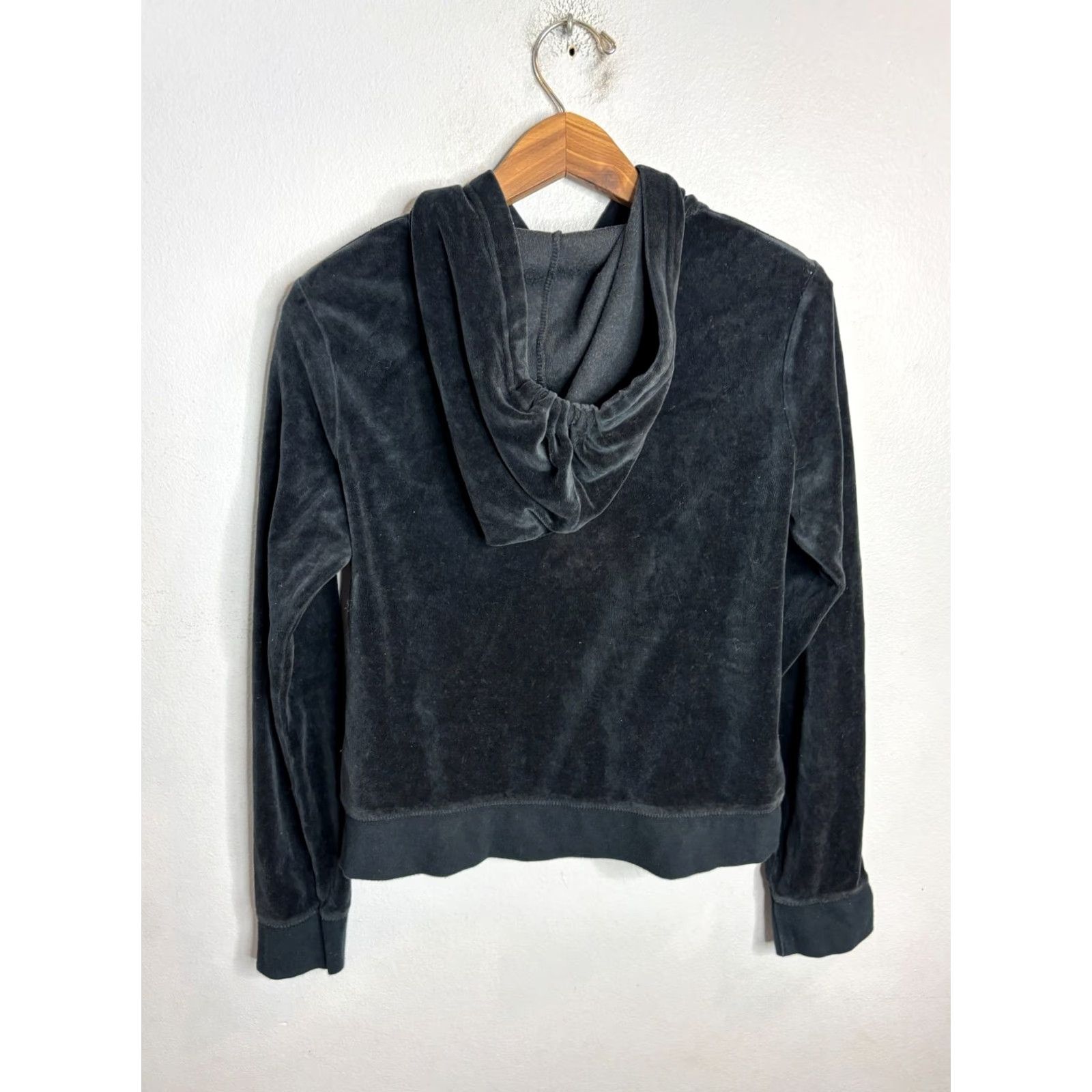 Lilly Pulitzer VINTAGE Lilly Pulitzer Velour Zip Hoodie Sweater Womens M Black Logo Zipper 5444 Size M / US 6-8 / IT 42-44 - 5 Thumbnail
