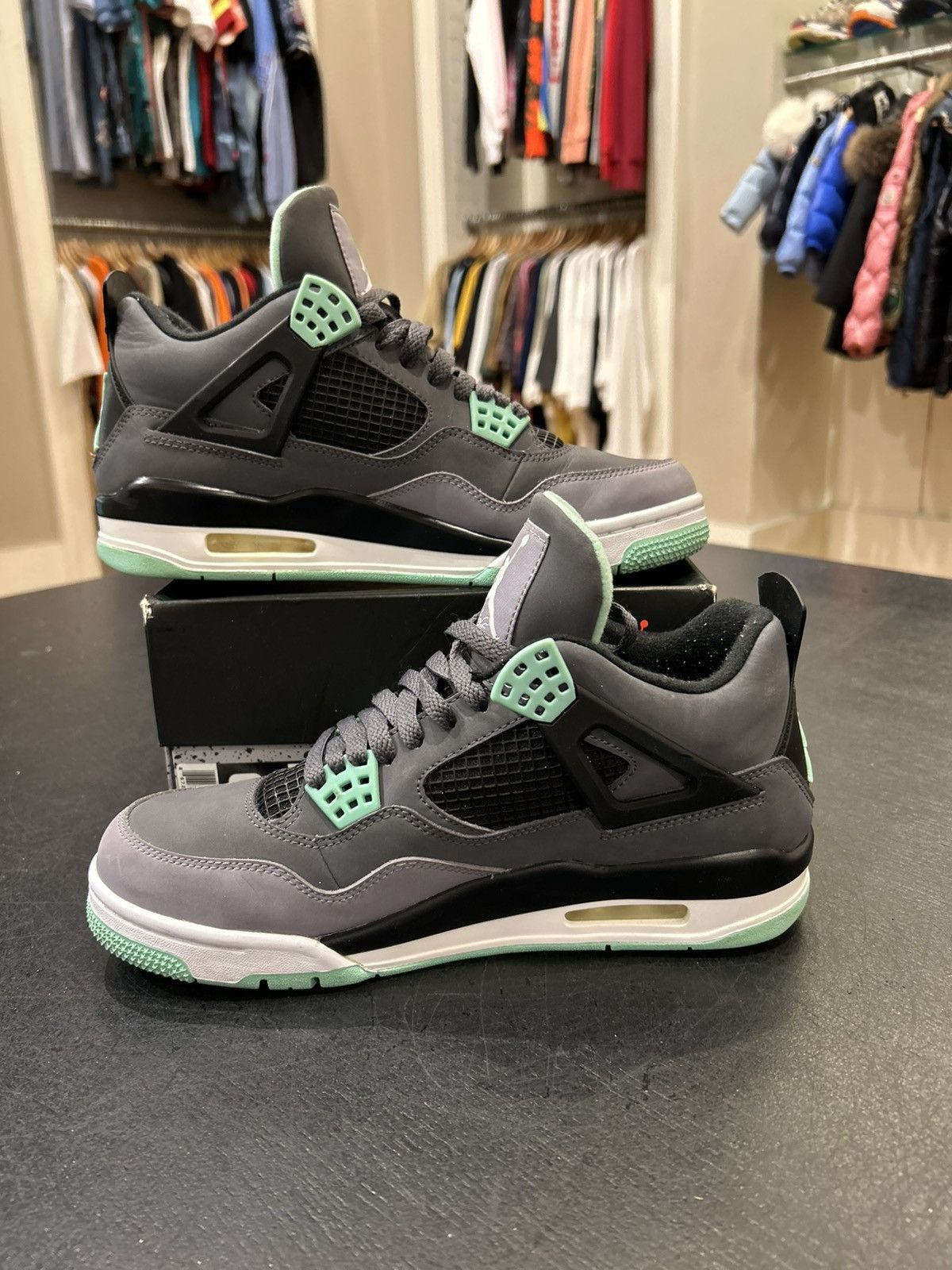 Jordan Brand Jordan 4 Retro ‘Green Glow’ Size US 8 / EU 41 - 2 Thumbnail