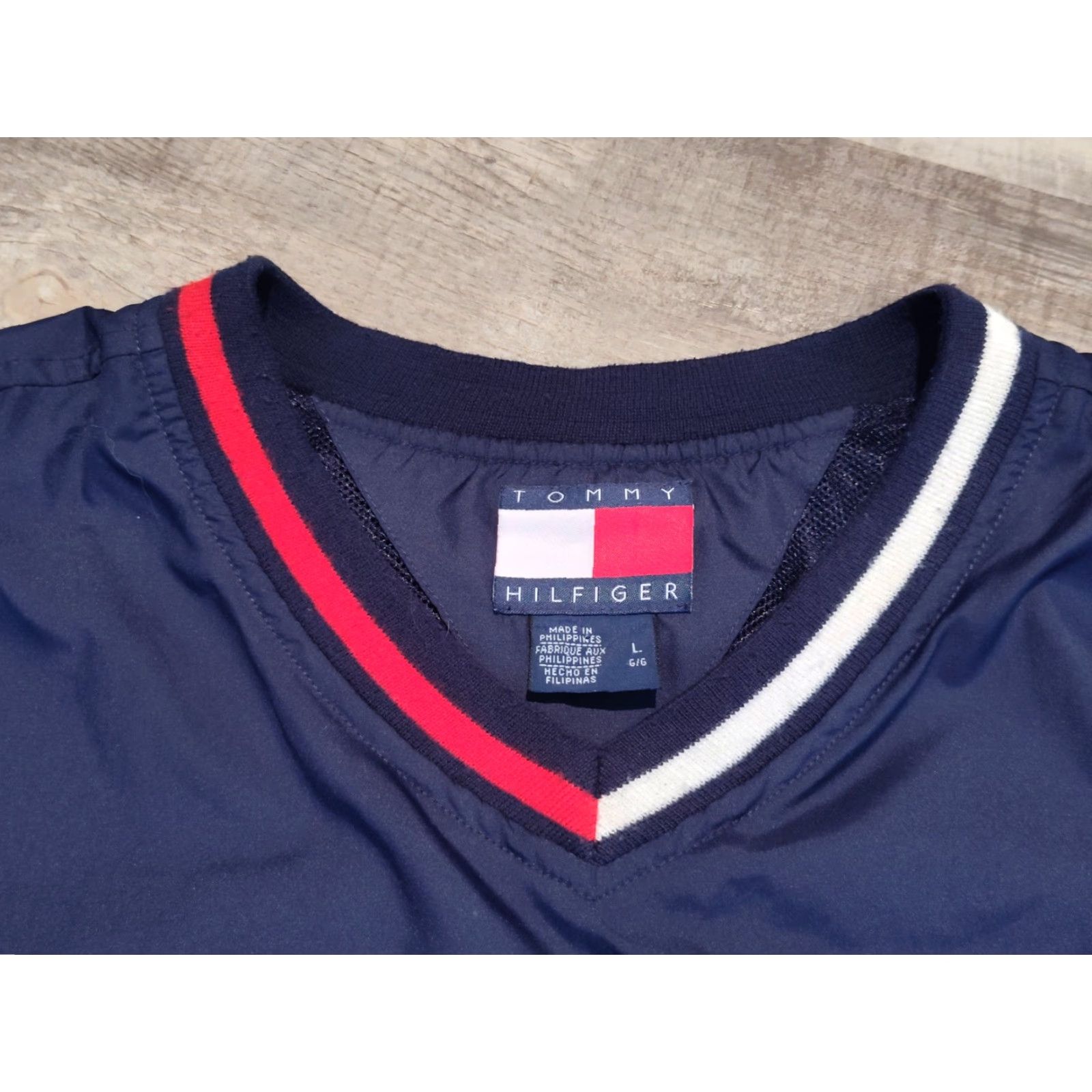 Tommy Hilfiger VINTAGE Tommy Hilfiger Windbreaker Jacket Mens L Blue 90s Y2K Streetwear Logo Pullover Short Jacket Coat Packable Elastic Cuffs Waist Size US L / EU 52-54 / 3 - 6 Thumbnail