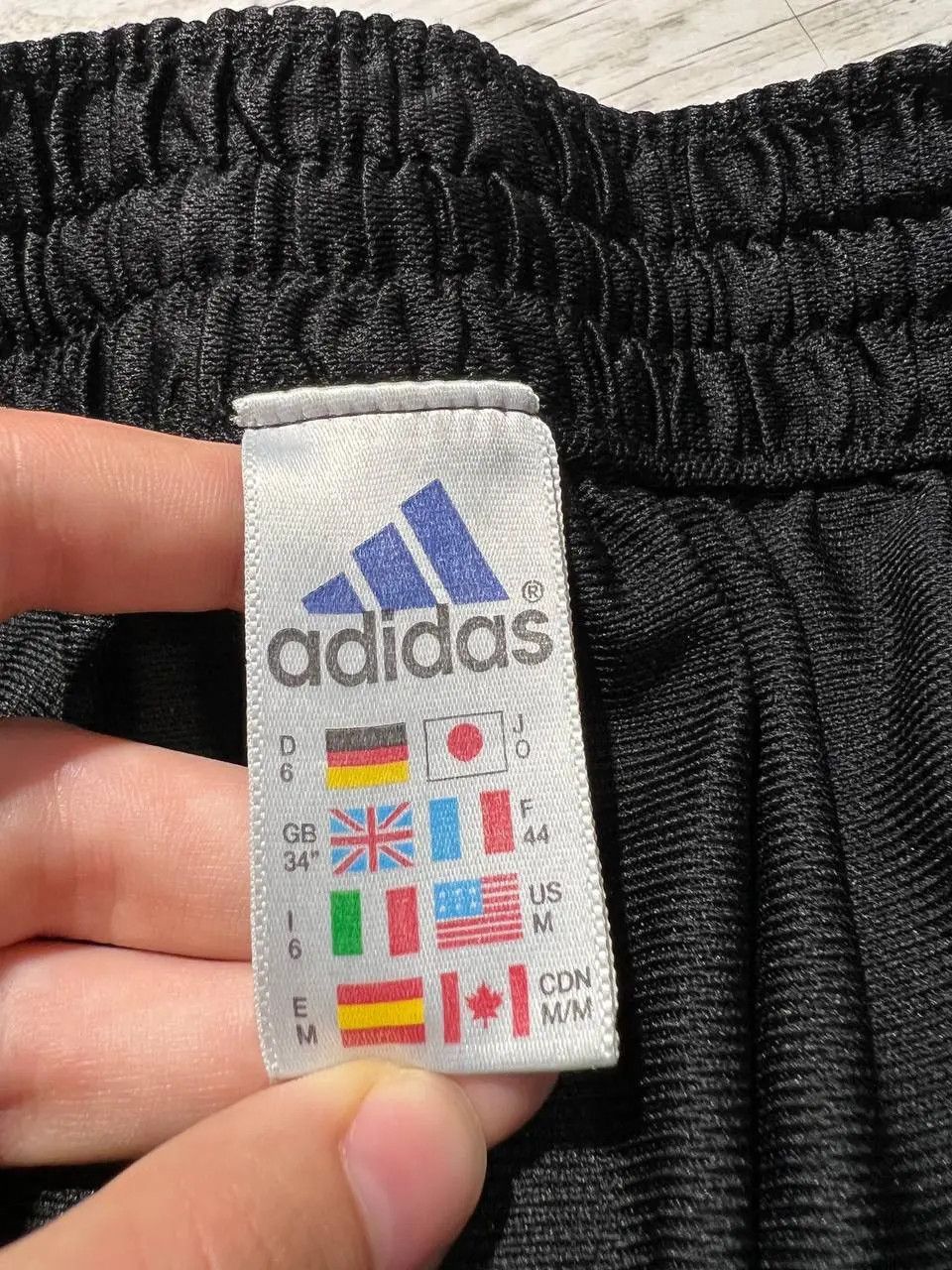 Adidas Vintage Adidas New Castle United 1999 2001 Home Shorts Size US 32 / EU 48 - 5 Thumbnail