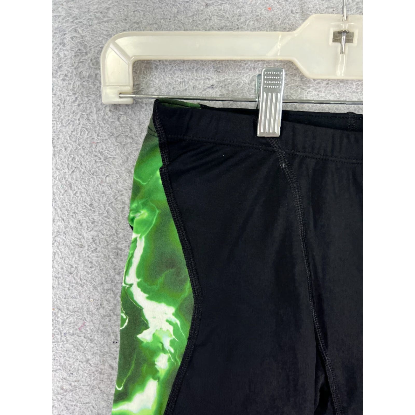 Nike Nike Shorts Bottom Adult 30 Green Jammer Spandex Blend Polyester Compression Men Regular Pool Swim Size US 30 / EU 46 - 5 Thumbnail