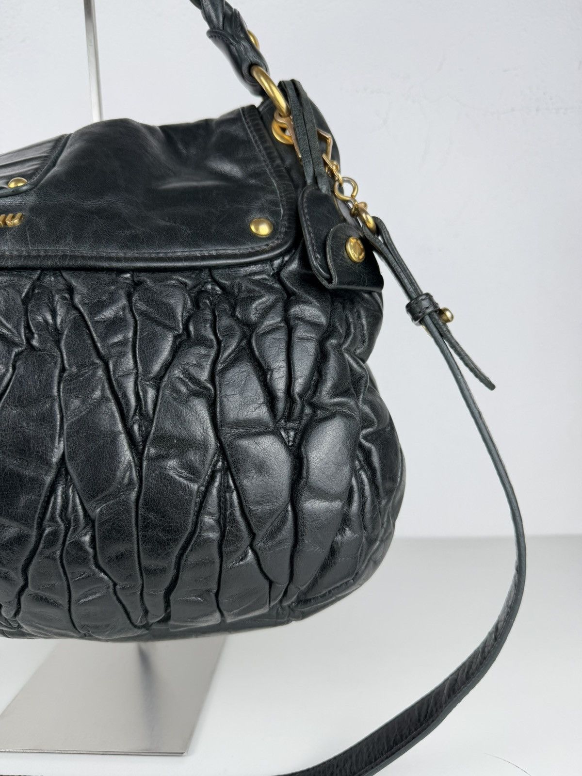 Miu Miu Miu Miu matelasse pleated leather coffer bag in deep green Size ONE SIZE - 9 Thumbnail