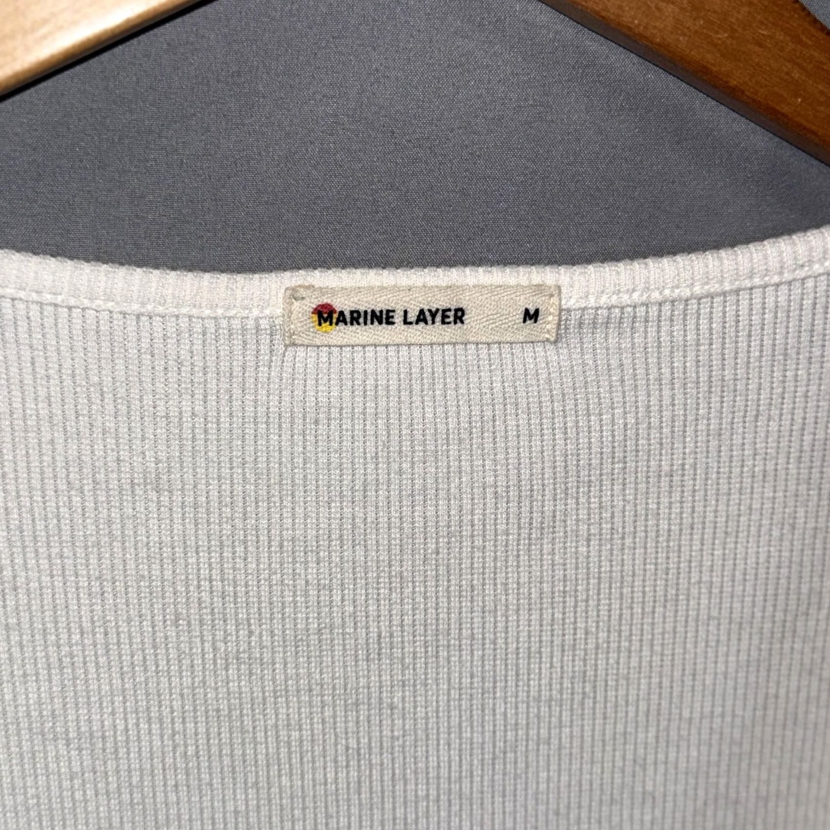 Marine Layer Marine Layer Shirt Womens Medium White Ribbed Square Neck Short Sleeve Tencel Shirt Women Cropped 90s Style White Mens Womens Boys Girls Size M / US 6-8 / IT 42-44 - 3 Thumbnail