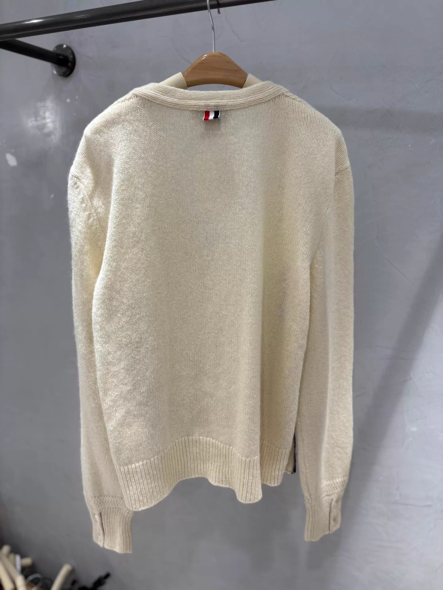 Thom Browne THOM BROWNE Cream Wool Cardigan Deadstock Size 2 Size US M / EU 48-50 / 2 - 3 Thumbnail