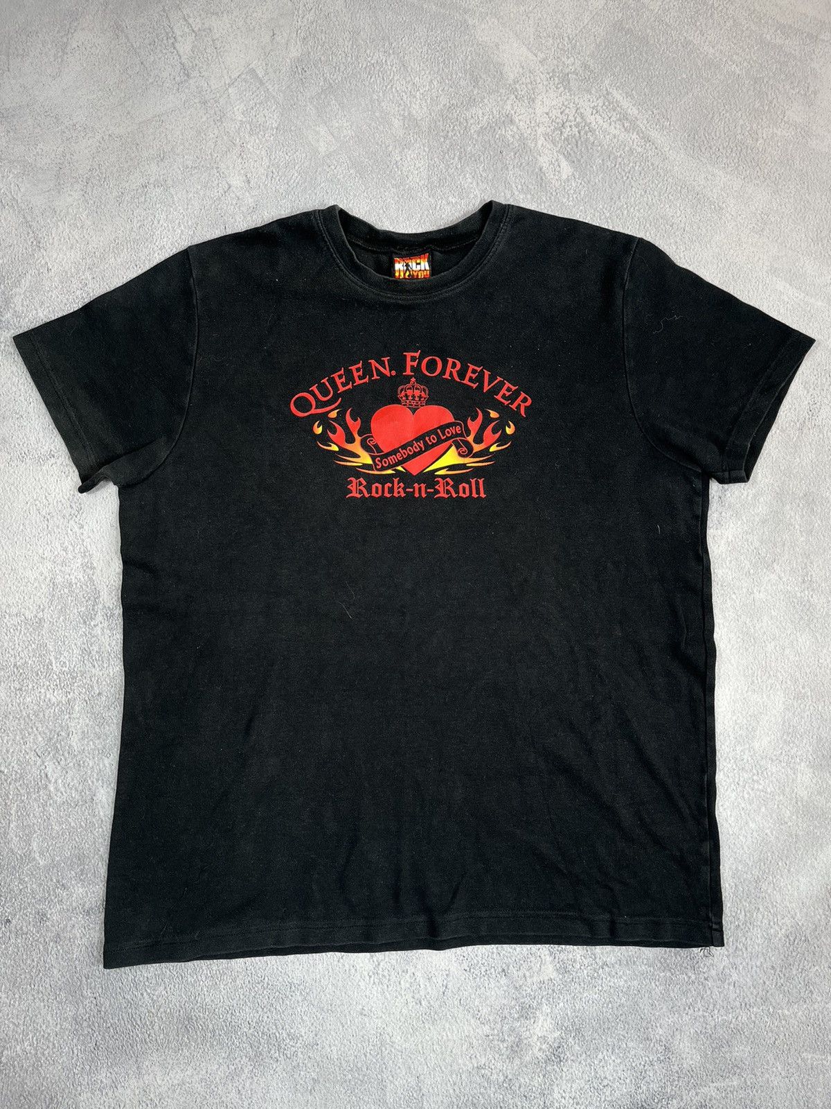 Other Vintage Queen MADE IN USA faded tee Big Logo sizeXL Size US XL / EU 56 / 4 - 1 Thumbnail