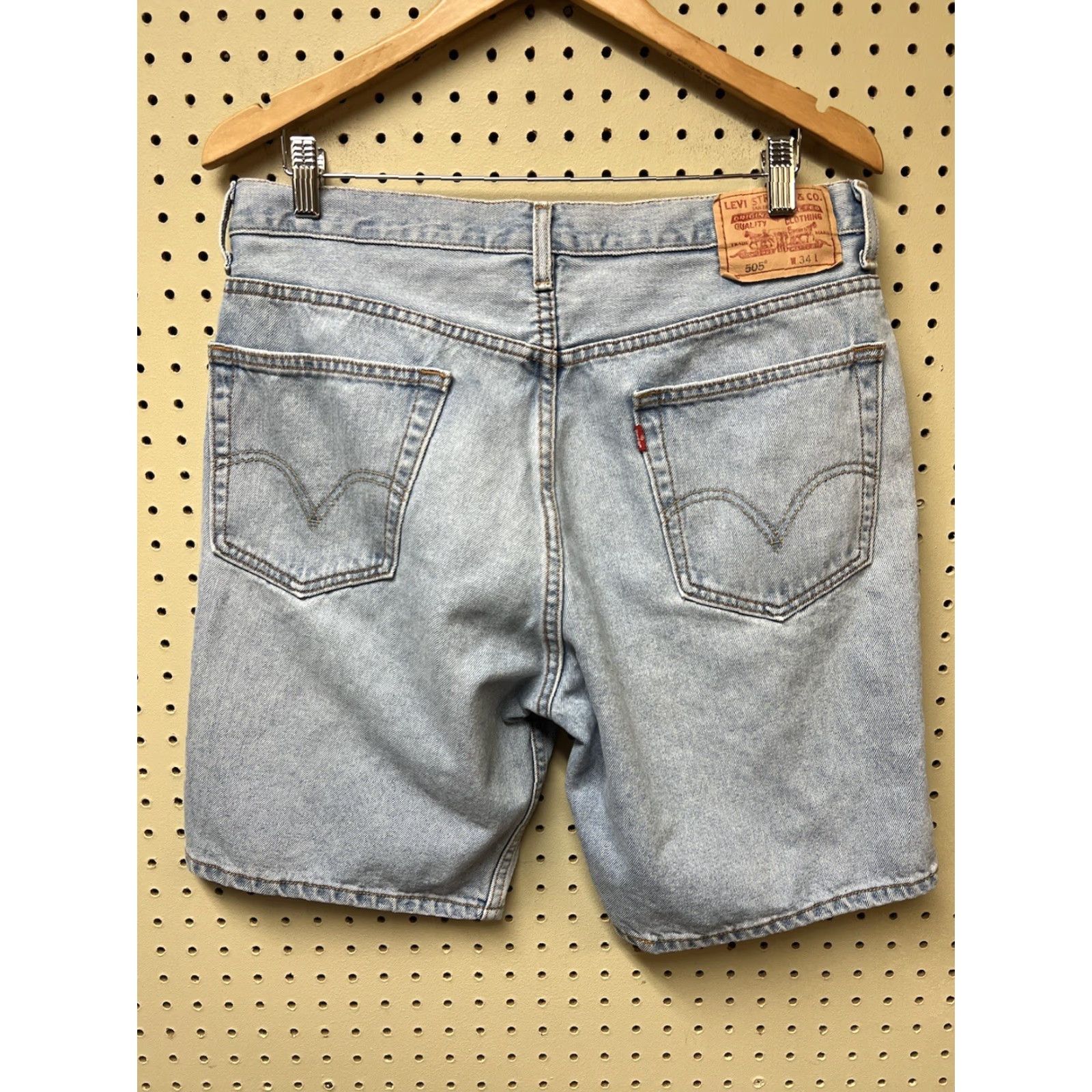 Levi's VINTAGE Levi's 505 Shorts Men 34 Blue Denim Jorts Regular Fit Chino Straight Fit 34 Blue Casual Mens Regular Distressed No Size US 34 / EU 50 - 2 Thumbnail
