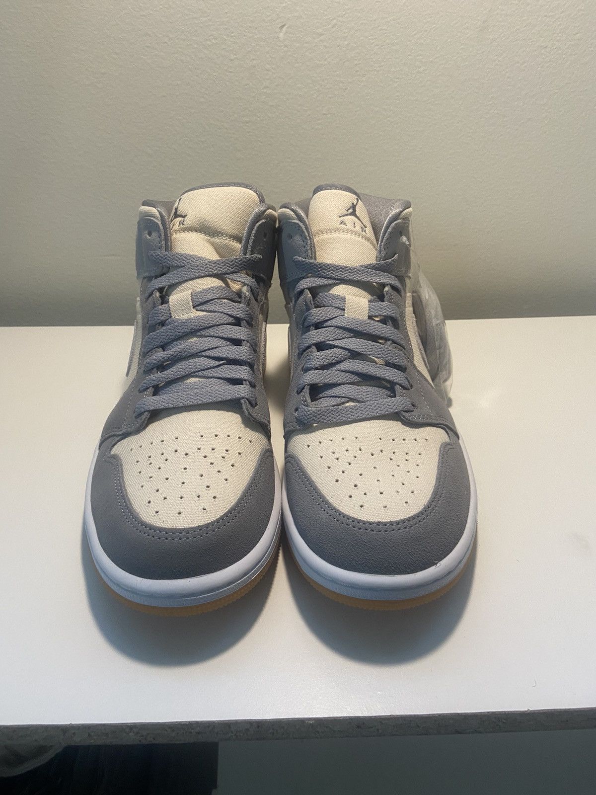 Jordan Brand Air Jordan 1 Mid Coconut Milk Size US 9 / EU 42 - 1 Thumbnail