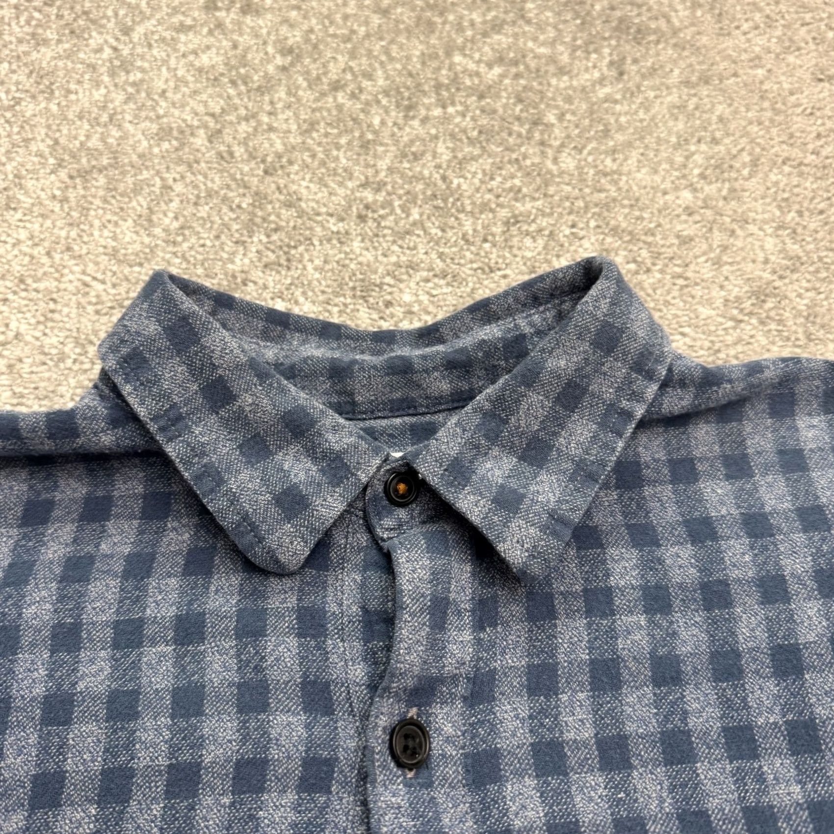 Lucky Brand Lucky Brand Saturday Gingham Button-Down Shirt Mens M Blue Gray Long Sleeve Regular Fit Tailored Casual Plaid 40 in Chest Size US M / EU 48-50 / 2 - 4 Thumbnail