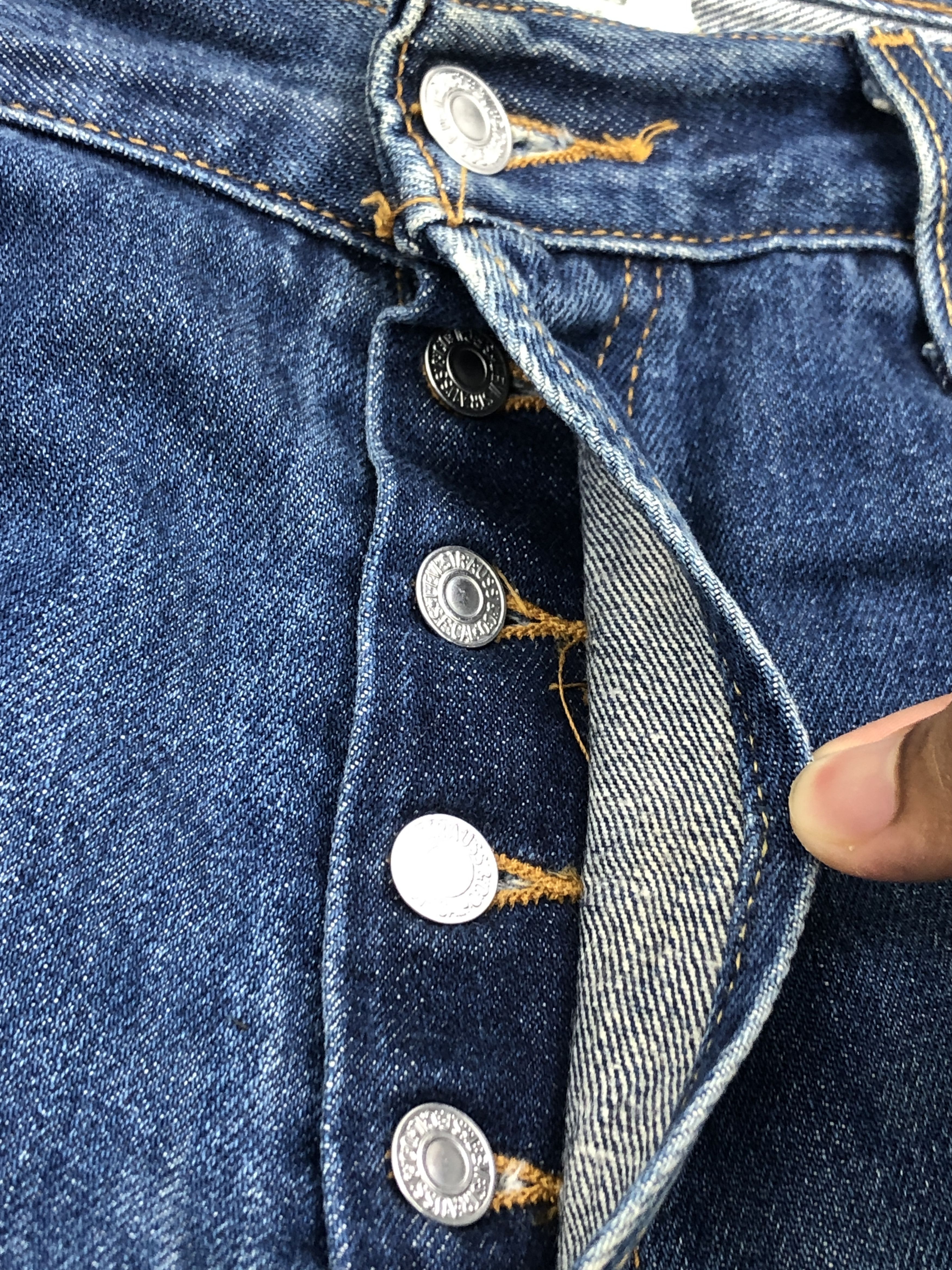 Levi's Distressed Vintage Levis 501 Faded Blue Jeans DP2297 Size US 34 / EU 50 - 13 Thumbnail