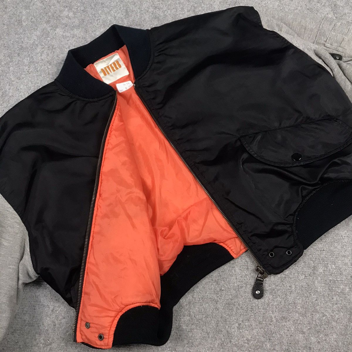 Japanese Brand NET WORK JAPANESE BOMBER JACKET CROPPED STYLE Size US S / EU 44-46 / 1 - 9 Thumbnail