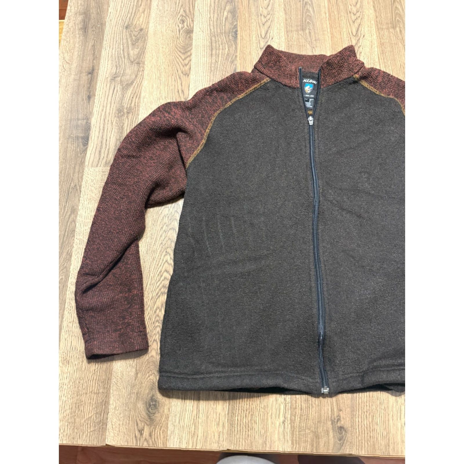 Vintage Kuhl Shirts Men Sweater Full Zip Fleece Long Sleeve Brown Red Size M Size US M / EU 48-50 / 2 - 3 Thumbnail