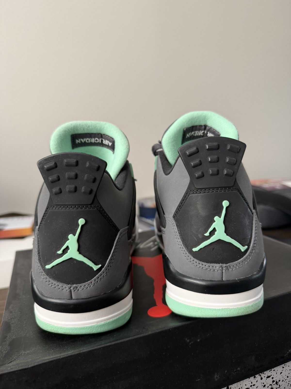 Jordan Brand Jordan 4 Retro Green Glow Size US 9.5 / EU 42-43 - 3 Thumbnail