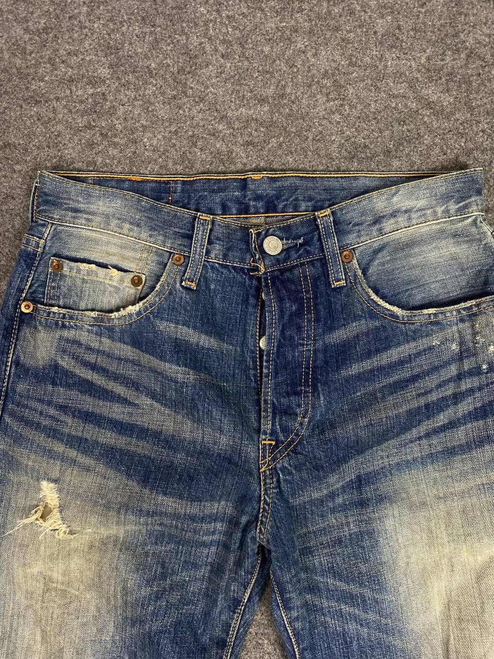Levi's vintage levis 501 distressed denim nice design Size US 31 - 8 Thumbnail