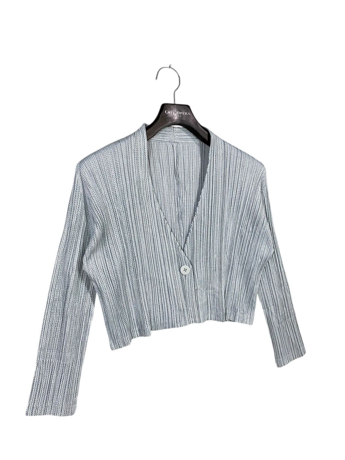 Pleats Please Issey Miyake Vintage pleats please issey miyake cropped cardigan Size M / US 6-8 / IT 42-44 - 3 Thumbnail