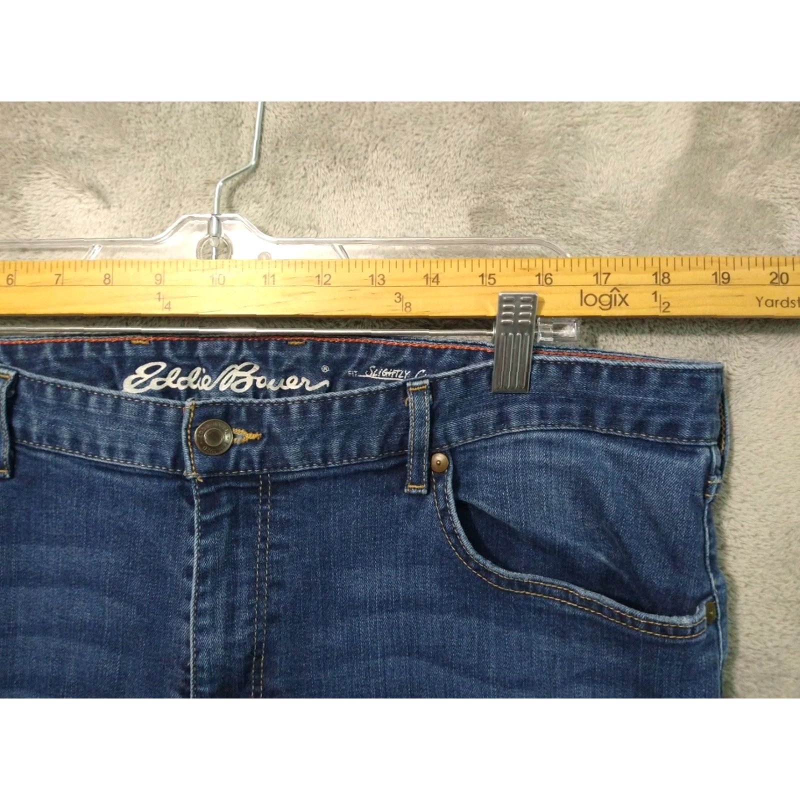 Eddie Bauer Eddie Bauer Jeans Womens 18 Blue Denim Slightly Curvy Bootcut Dark Wash Stretch Jeans Women 18 Plus Blue Eddie Bauer」を Size 40" / US 18 - 3 Thumbnail