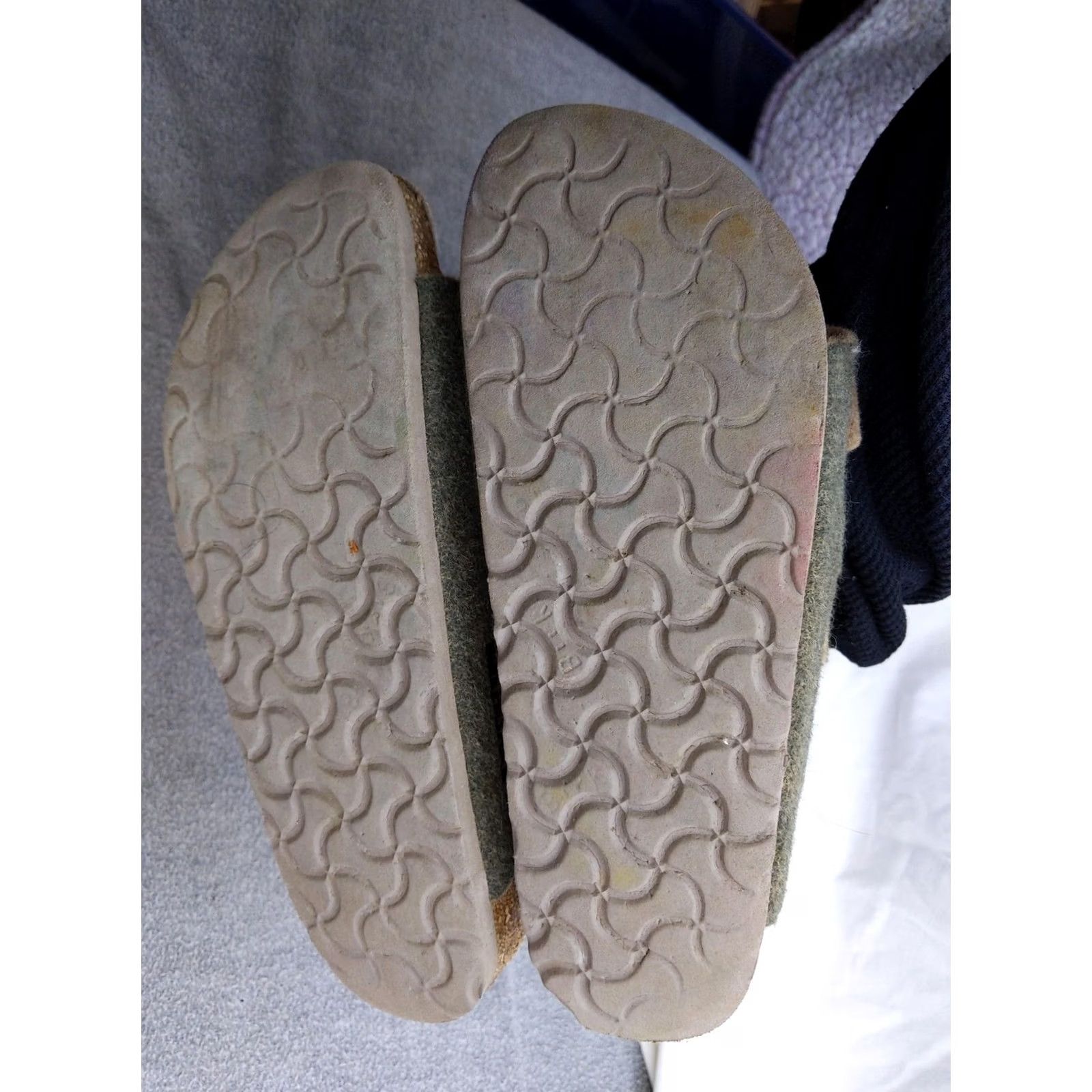 Birkenstock Birkenstock Arizona Sandals Womens 7 38 Green Wool Slide Cork Footbed Germany Arch Support Buckle Size US 7 / IT 37 - 5 Thumbnail