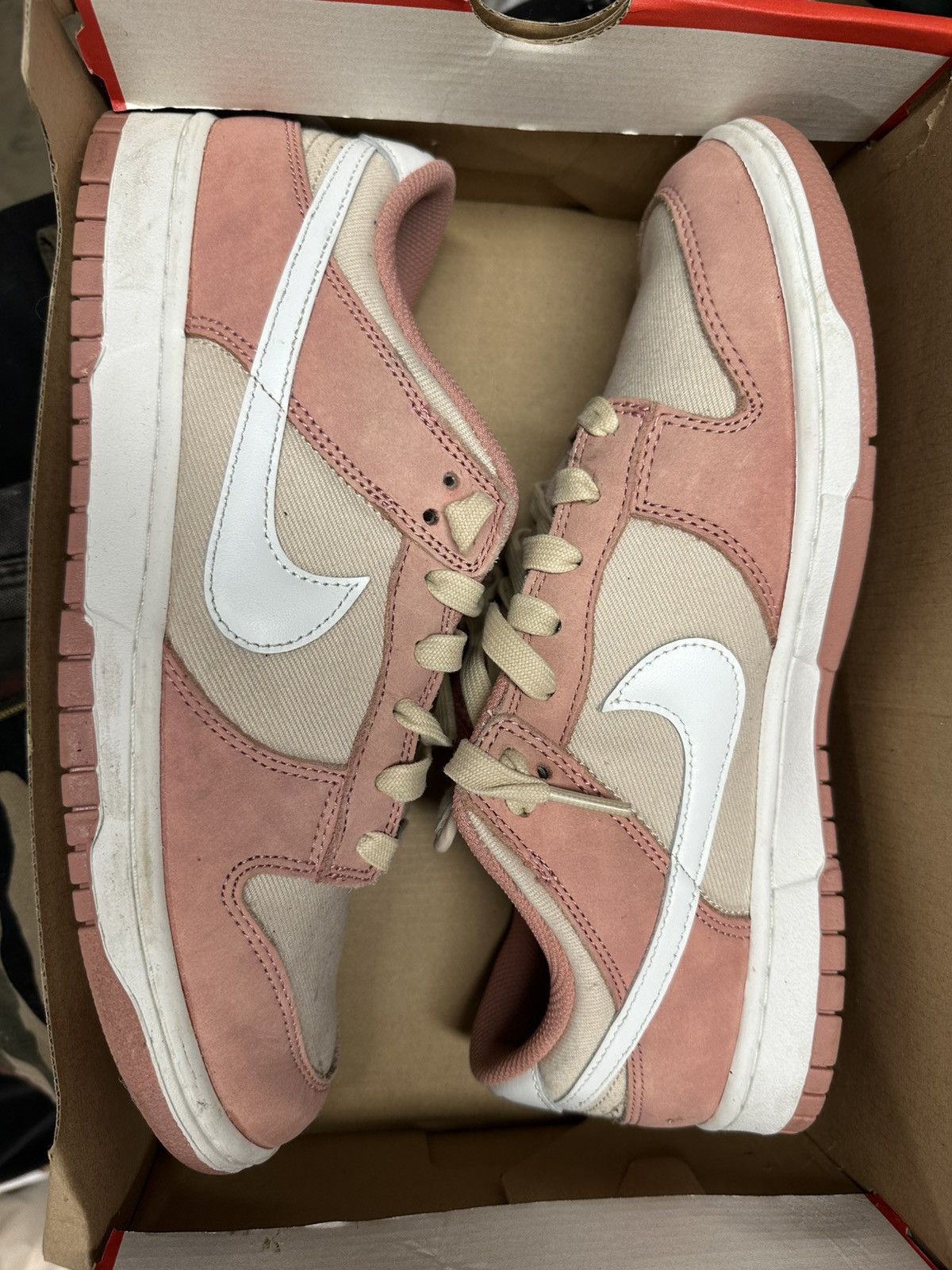 Nike Nike dunk low pink corduroy shoes Size US 11 / EU 44 - 2 Thumbnail
