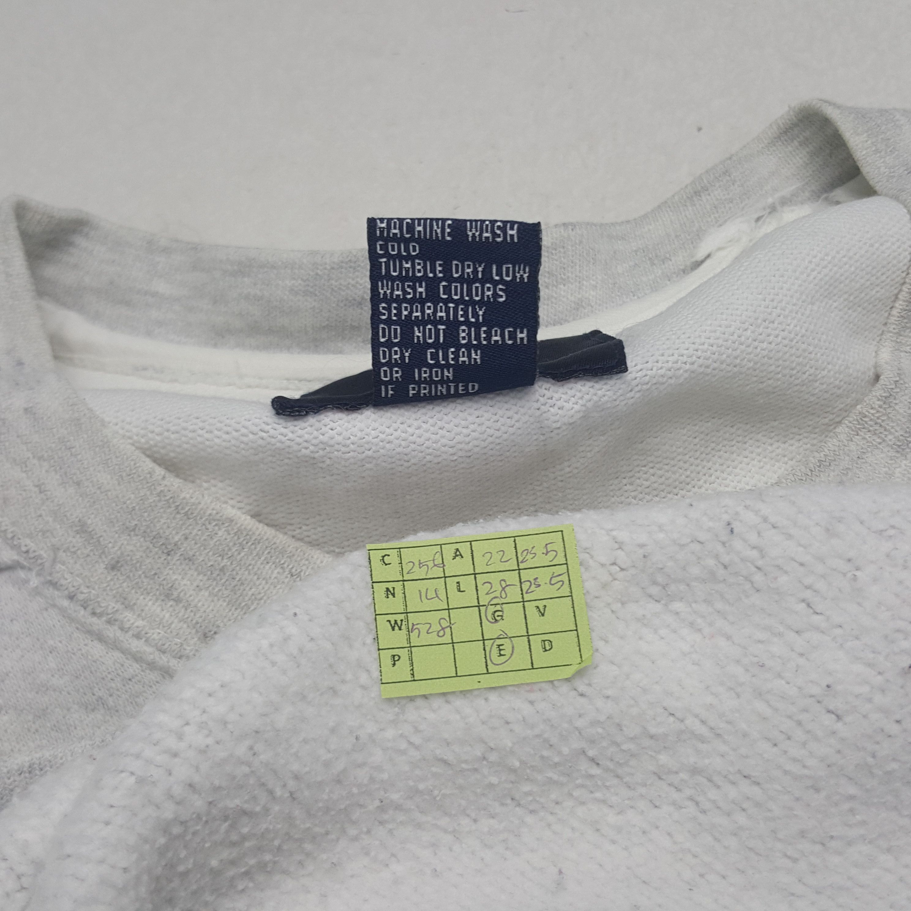Galt Crew × NFL × Vintage Vintage Notre Dame Football American Team Sweatshirt Size US S / EU 44-46 / 1 - 7 Thumbnail