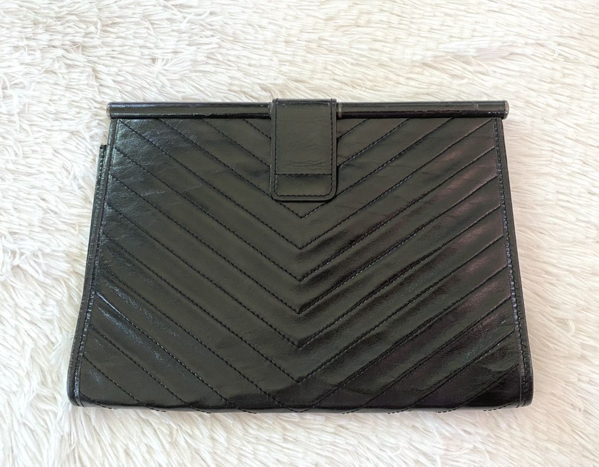 Yves Saint Laurent Yves Sain Laurent Quilted Clutch Bag Size ONE SIZE - 4 Thumbnail