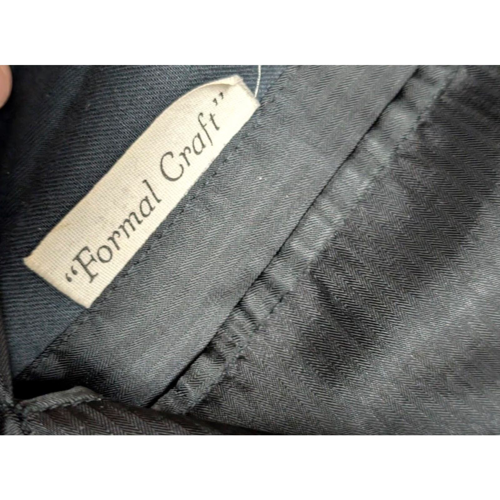 Vintage VINTAGE black wool SHAWL tuxedo blazer 44R Mens One-Button Vented 1960s Formal Craft Slim Classic fit Size 44R - 7 Thumbnail