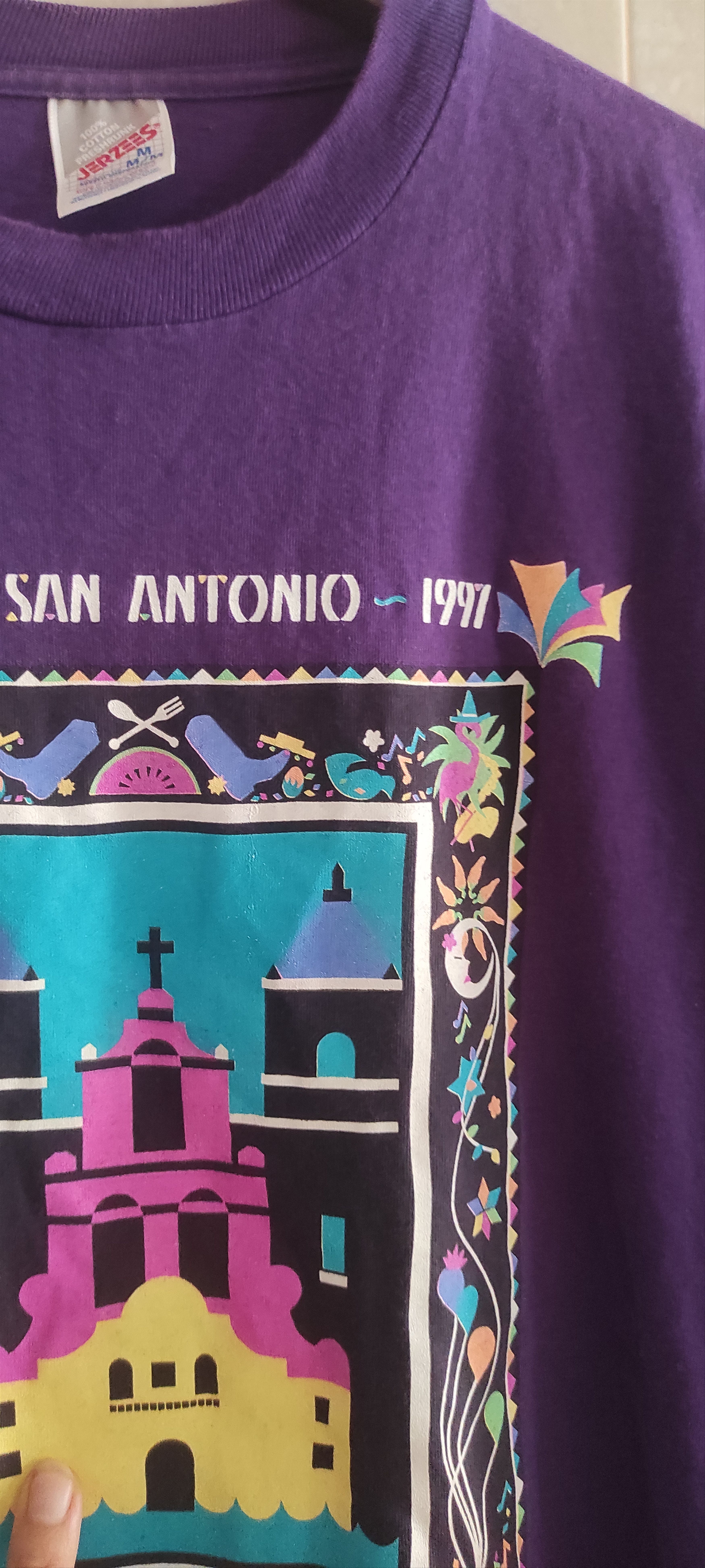 Jerzees Fiesta San Antonio 1997 Graphic T-Shirt April 18/27 Jerzees Size US M / EU 48-50 / 2 - 4 Thumbnail