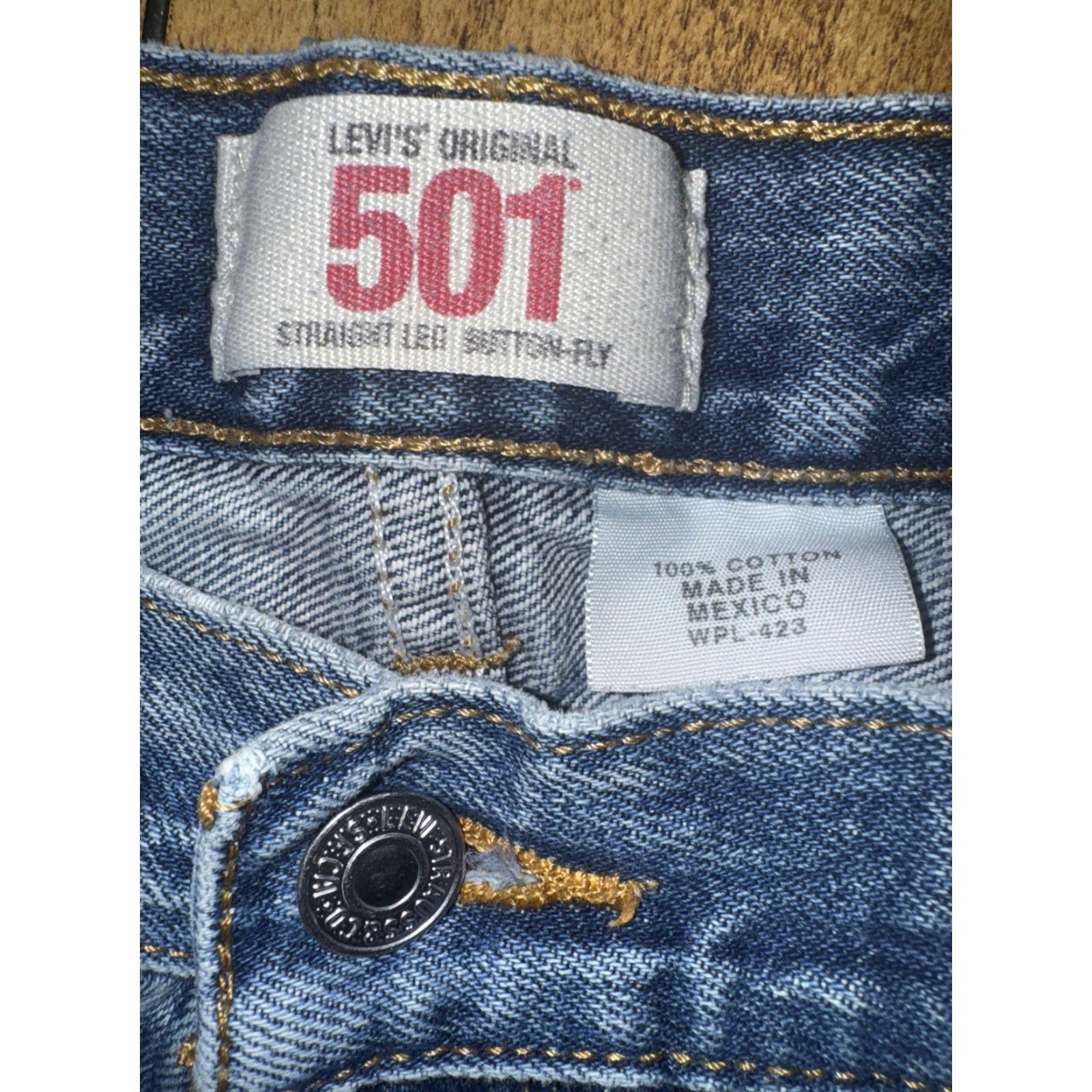 Levi's VINTAGE Levi’s 501 Jeans Straight Button Fly Distressed Denim Blue 36x26 Mens Size US 36 / EU 52 - 7 Thumbnail
