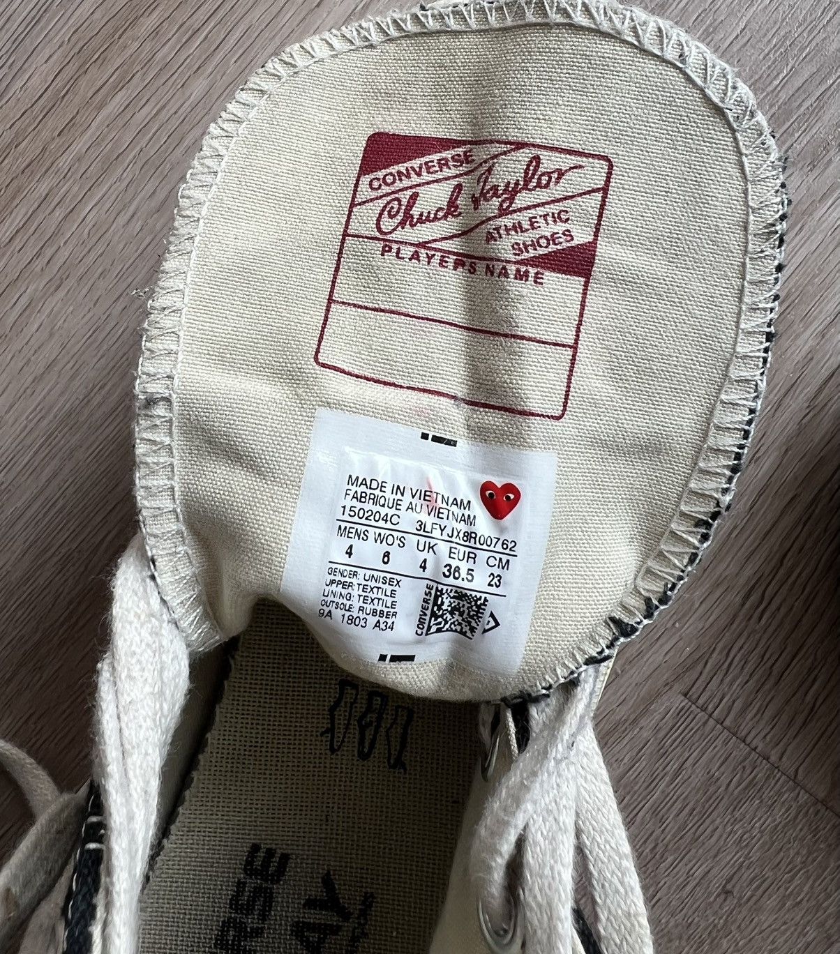 Comme des Garcons × Converse Converse x CDG Play Comme Des Garçons Black High Sneakers Size US 6 / IT 36 - 11 Thumbnail
