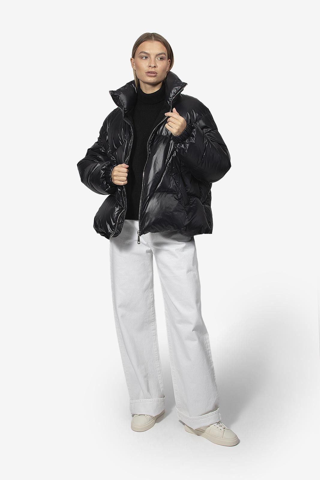Khrisjoy Khrisjoy Black MoonShiny Puffer Crop Jacket, SzS, Ret.$1,999 Size S / US 4 / IT 40 - 5 Thumbnail