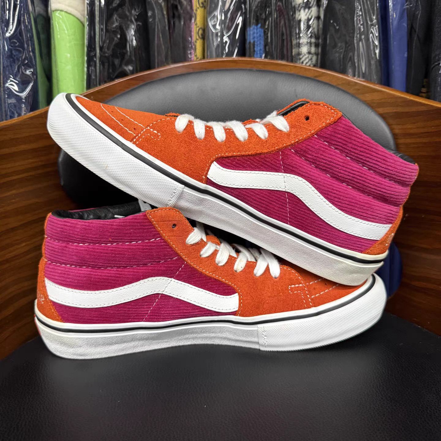 Vans Vans X Supreme Corduroy Sneakers K15 Size US 9.5 / EU 42-43 - 7 Thumbnail