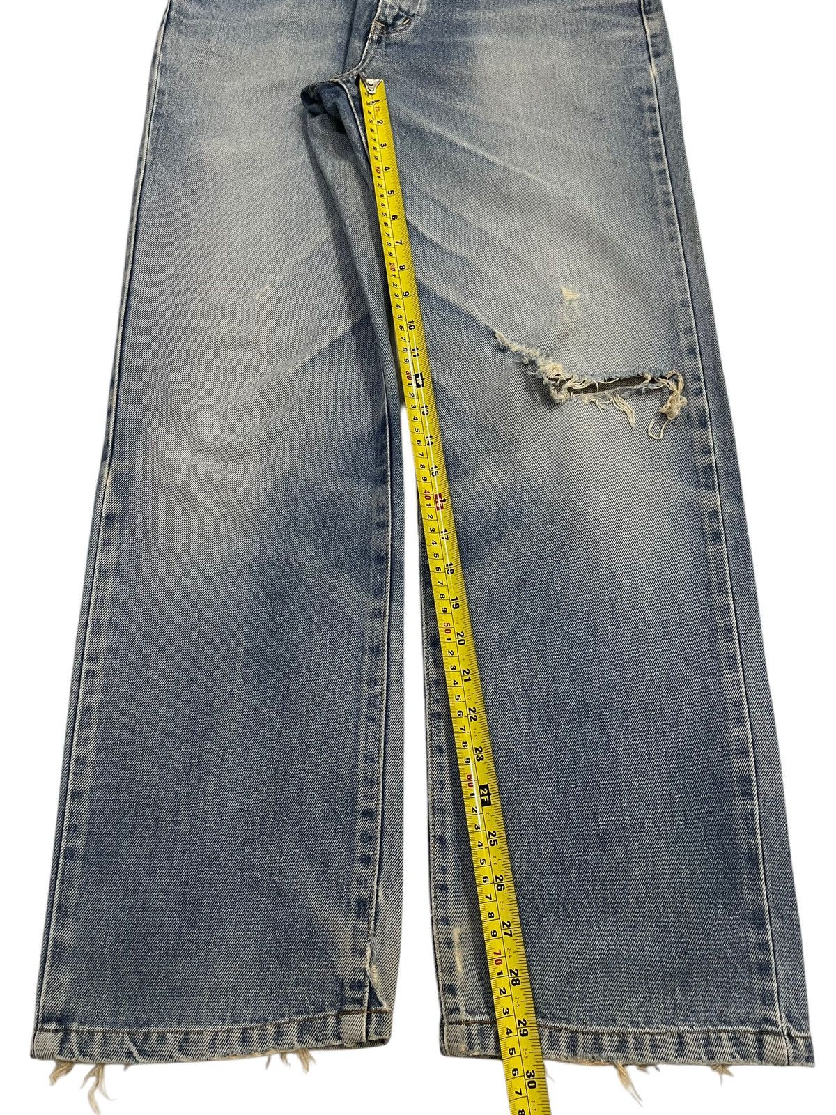 Edwin Vintage Edwin Blue Faded Wash Distressed Style Loose Jeans Size US 32 / EU 48 - 14 Thumbnail