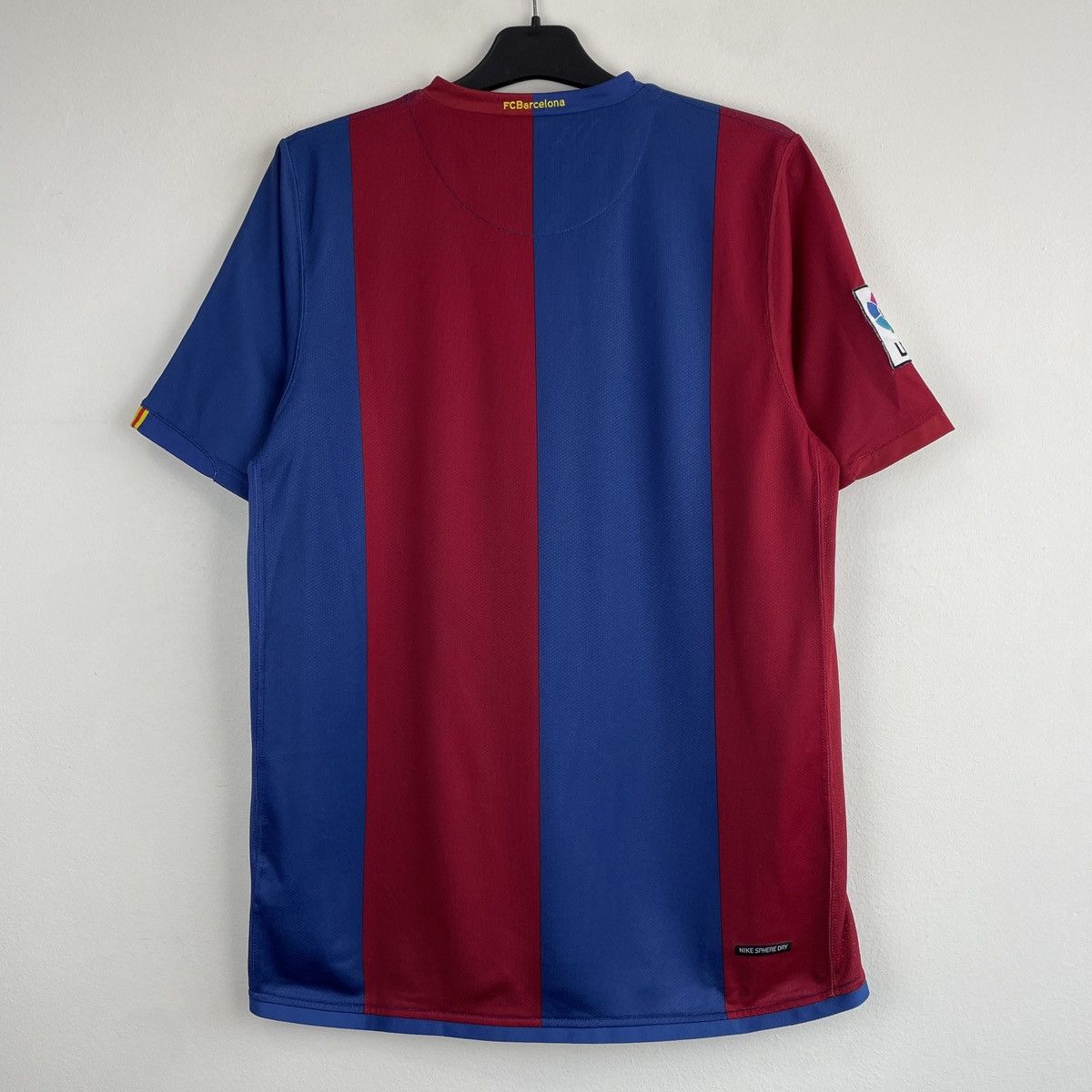 Nike Vintage Barcelona Home Jersey Nike Men Shirt 2006/2007 Size US M / EU 48-50 / 2 - 8 Thumbnail