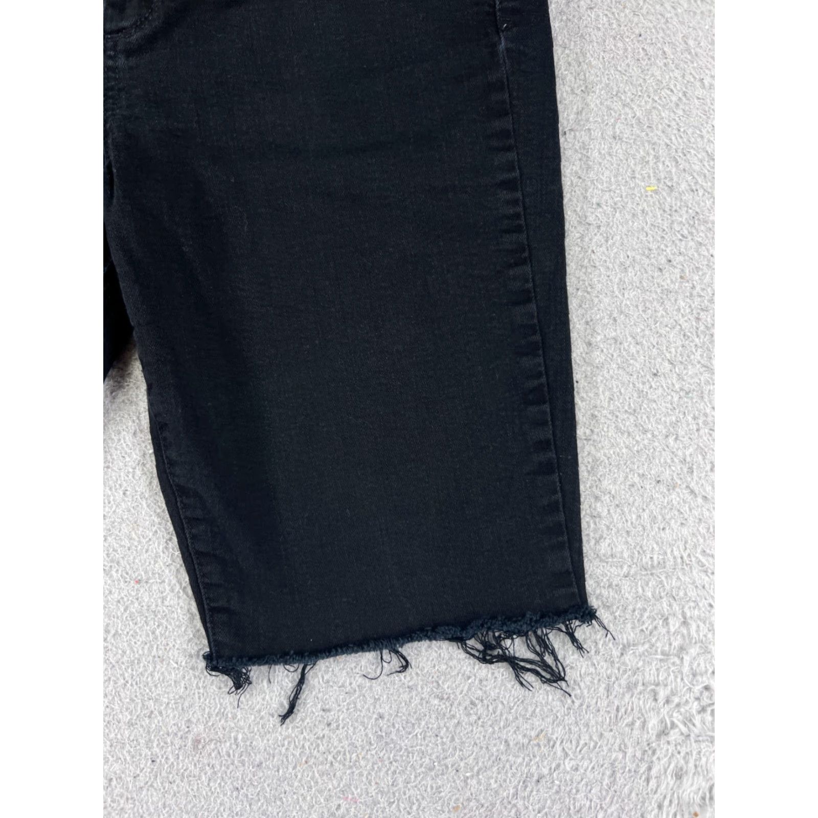 Gap Gap Shorts Womens 31 Black Denim Cutoff Cotton Blend Raw Hem Mid Rise 30x10 Shorts Womens 31 Black Denim Cut-Off Mid Rise Raw Hem Vintage No Size 24" / US 00 / IT 34 - 2 Thumbnail