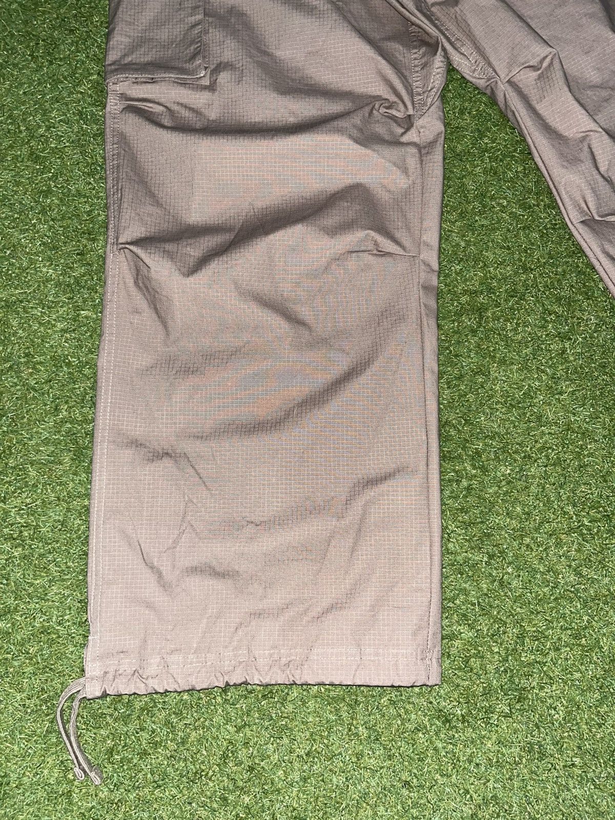 Nike Nike new cargo pants Size US 32 / EU 48 - 3 Thumbnail