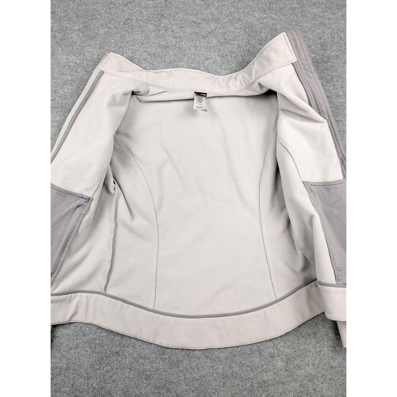Patagonia VINTAGE Patagonia Jacket Womens Large Gray Softshell Full Zip Lined Floral Size L / US 10 / IT 46 - 5 Thumbnail