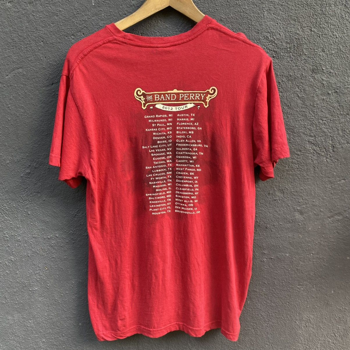 Band Tees Thrashed Faded Vintage The Band Perry Tour Tee Size US M / EU 48-50 / 2 - 3 Thumbnail