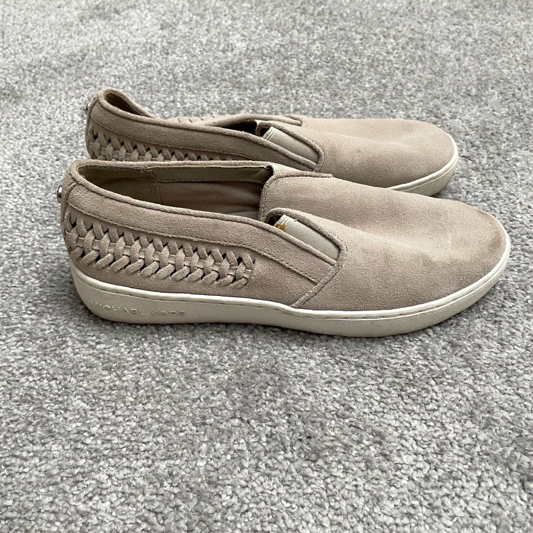 Michael Kors Michael Kors Leather Suede Slip On Sneakers Womens 8M Beige Round Toe Comfort Shoes Casual Walking Size US 8 / IT 38 - 3 Thumbnail
