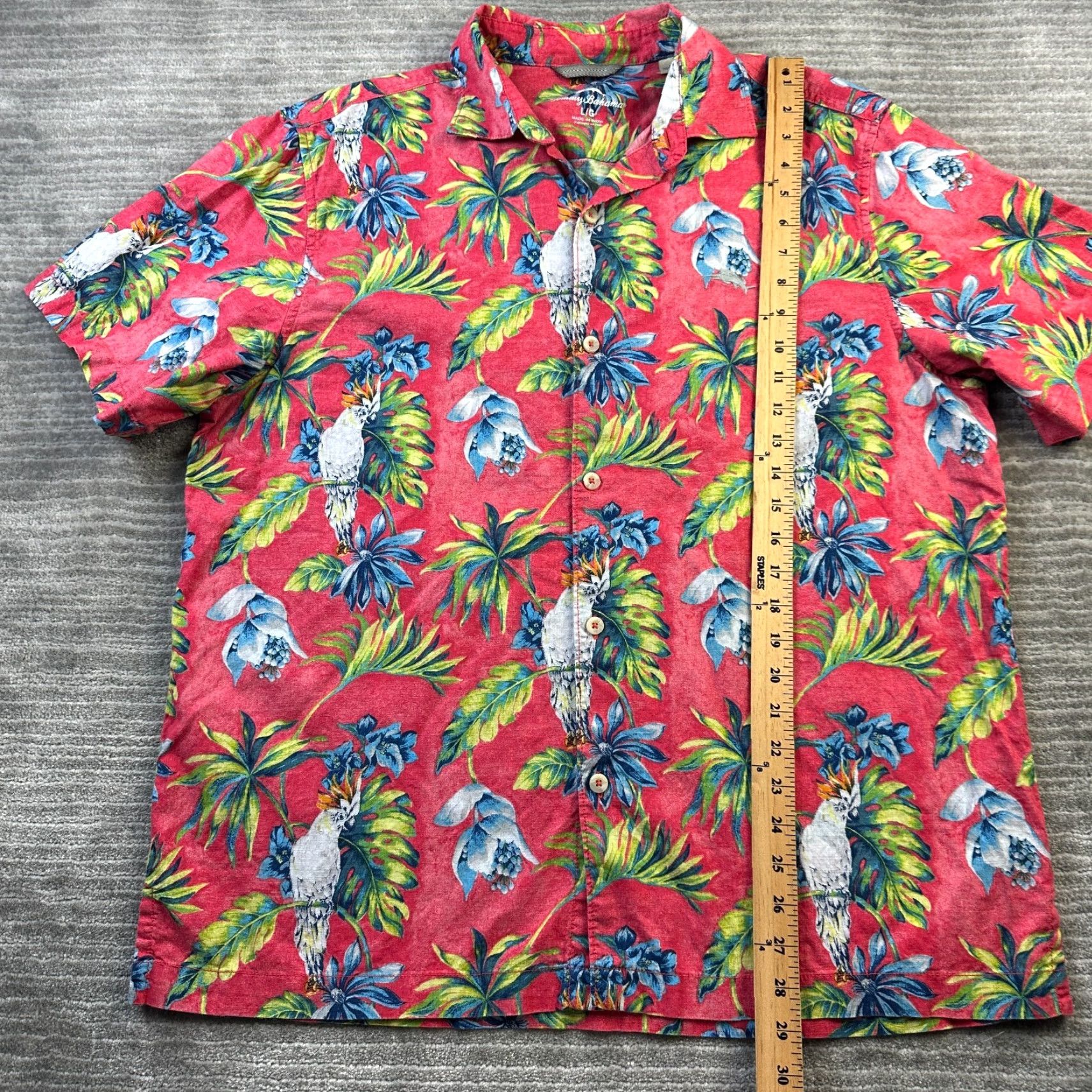 Tommy Bahama Tommy Bahama Shirt Mens Large Red Button Up All Over Print Parrot Camp Size US L / EU 52-54 / 3 - 8 Thumbnail