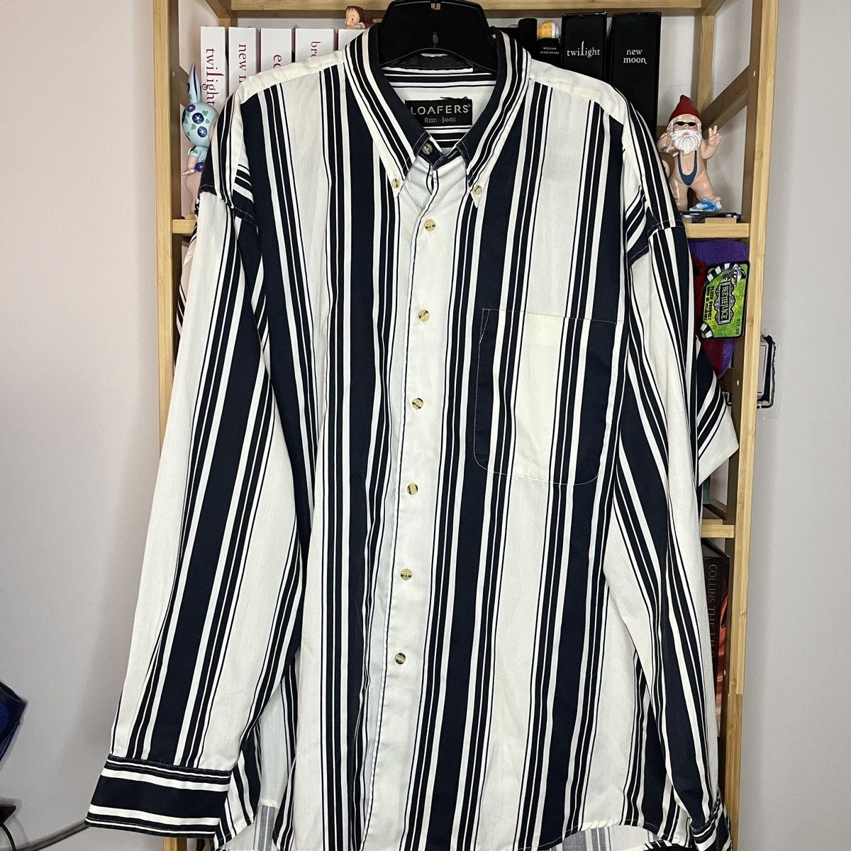 Vintage Vintage Striped Button Up Dress Shirt Size XL White Navy Size US XL / EU 56 / 4 - 1 Thumbnail