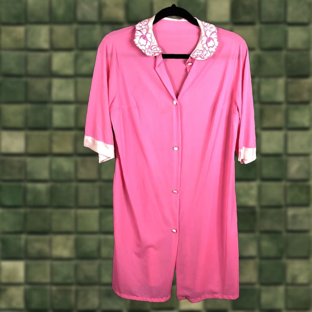 Vintage VINTAGE Snowdon Robe Women’s S Hot Pink Sheer Kimono 1960s Retro Berry Lightweight Short Sleeve Size ONE SIZE - 1 Thumbnail