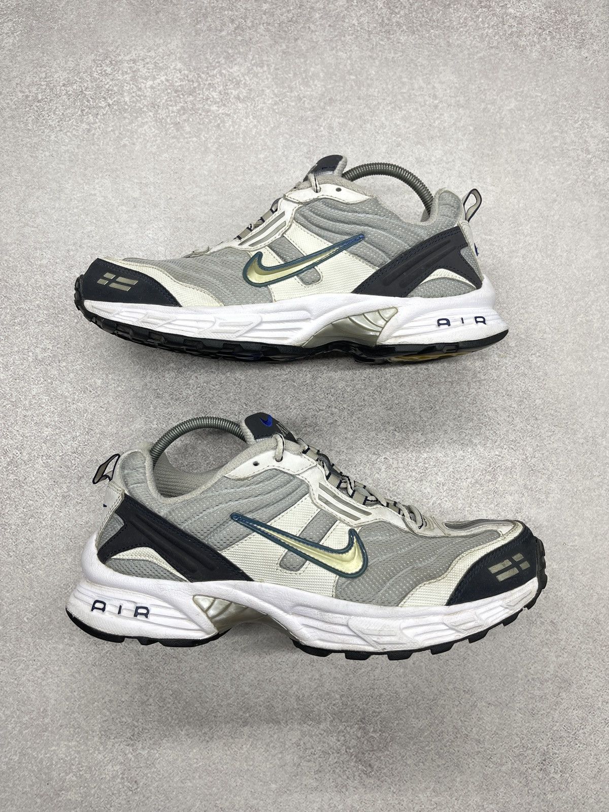 Nike Mens Vintage Nike Air Copious Sneakers White/Grey Y2K ACG TN Size US 10 / EU 43 - 3 Thumbnail