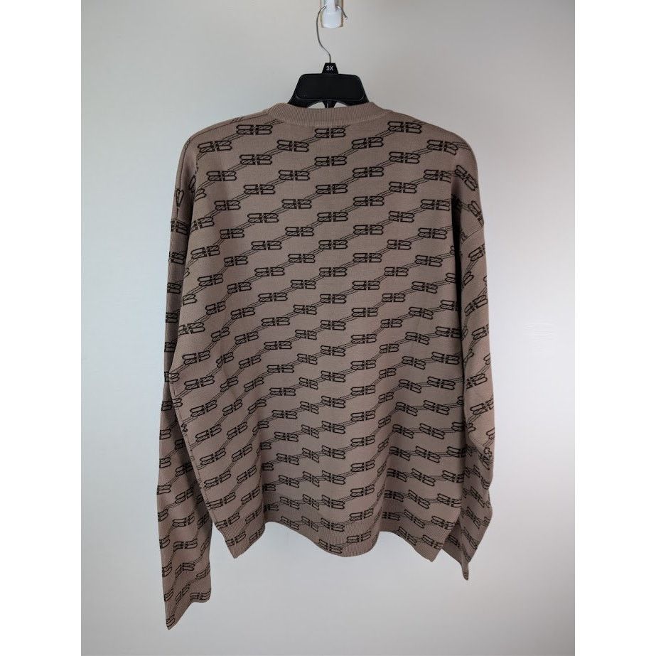 Balenciaga o1rshd1 Monogram Crewneck Sweater in Beige/Brown Size US XL / EU 56 / 4 - 9 Thumbnail