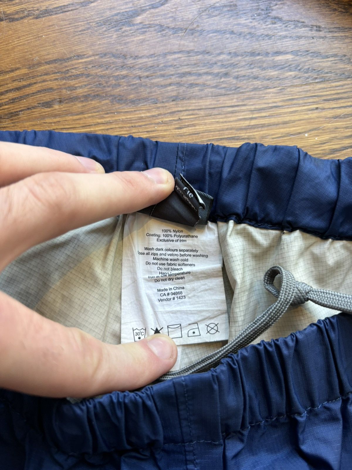 Mountain Equipment × Mountain Equipment Company × Vintage Vintage MEC Pants 90s Co-op Goretex Wind Nylon Hiking 2000s Size US 36 / EU 52 - 5 Thumbnail